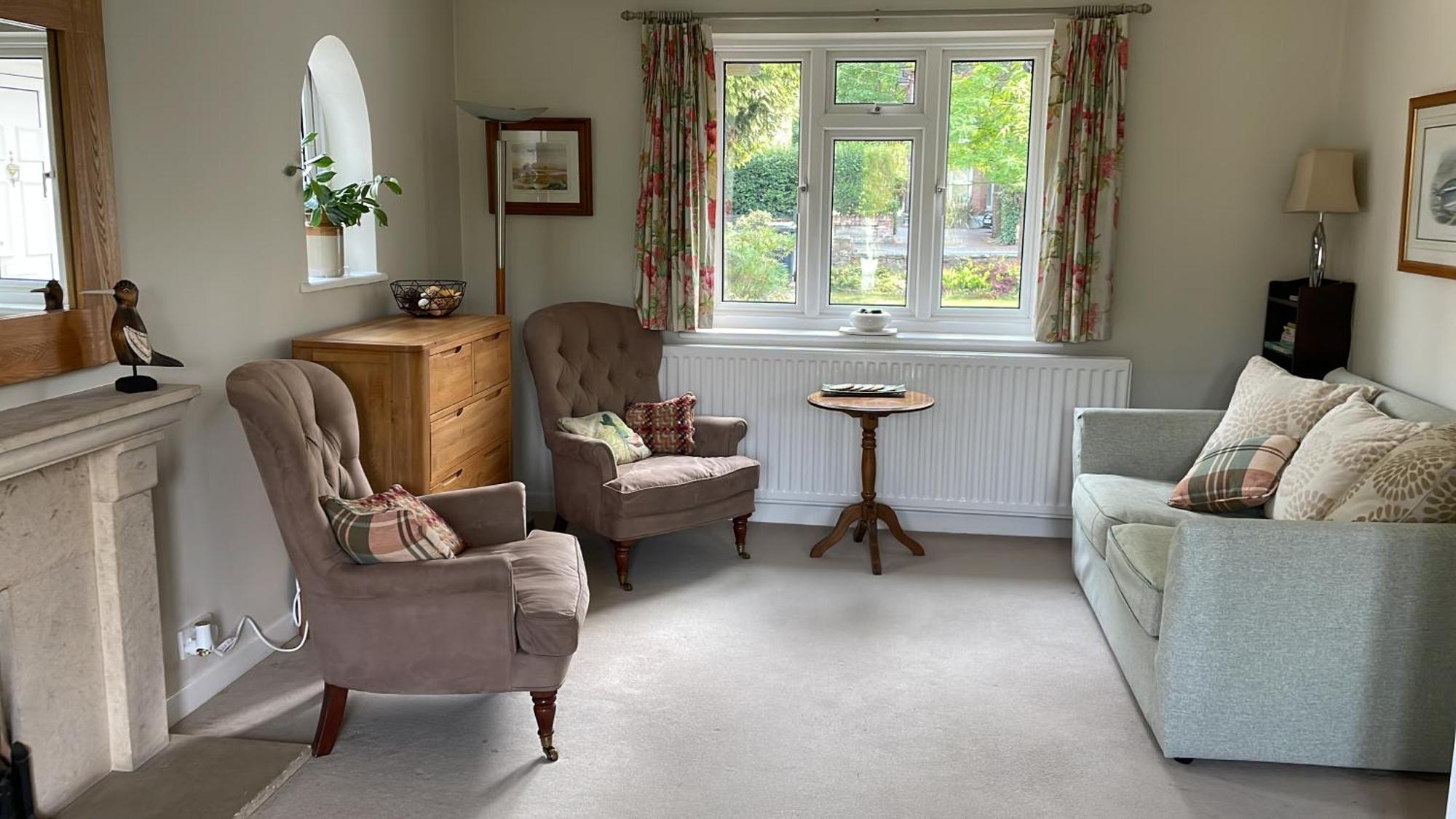 Charming Bournemouth House With Beautiful Spacious Gardens, 5 Min Drive To Beaches, Free Parking For 2-3 Cars Exterior foto